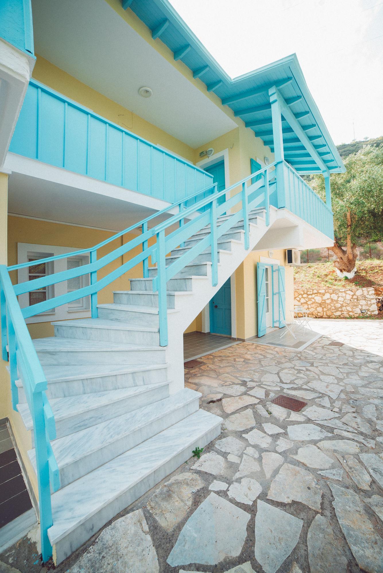 Nerina Studios Ayios Nikitas Luaran gambar
